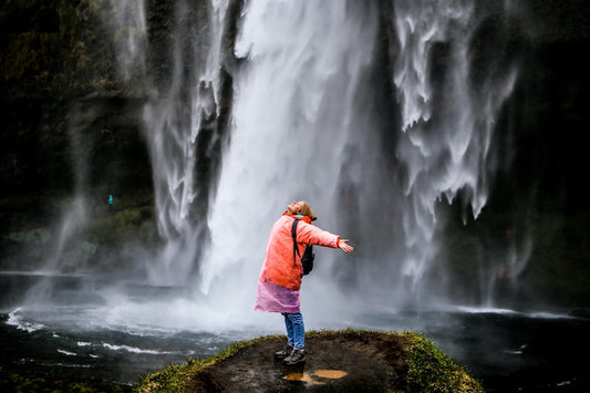 12 reasons why traveling abroad is important