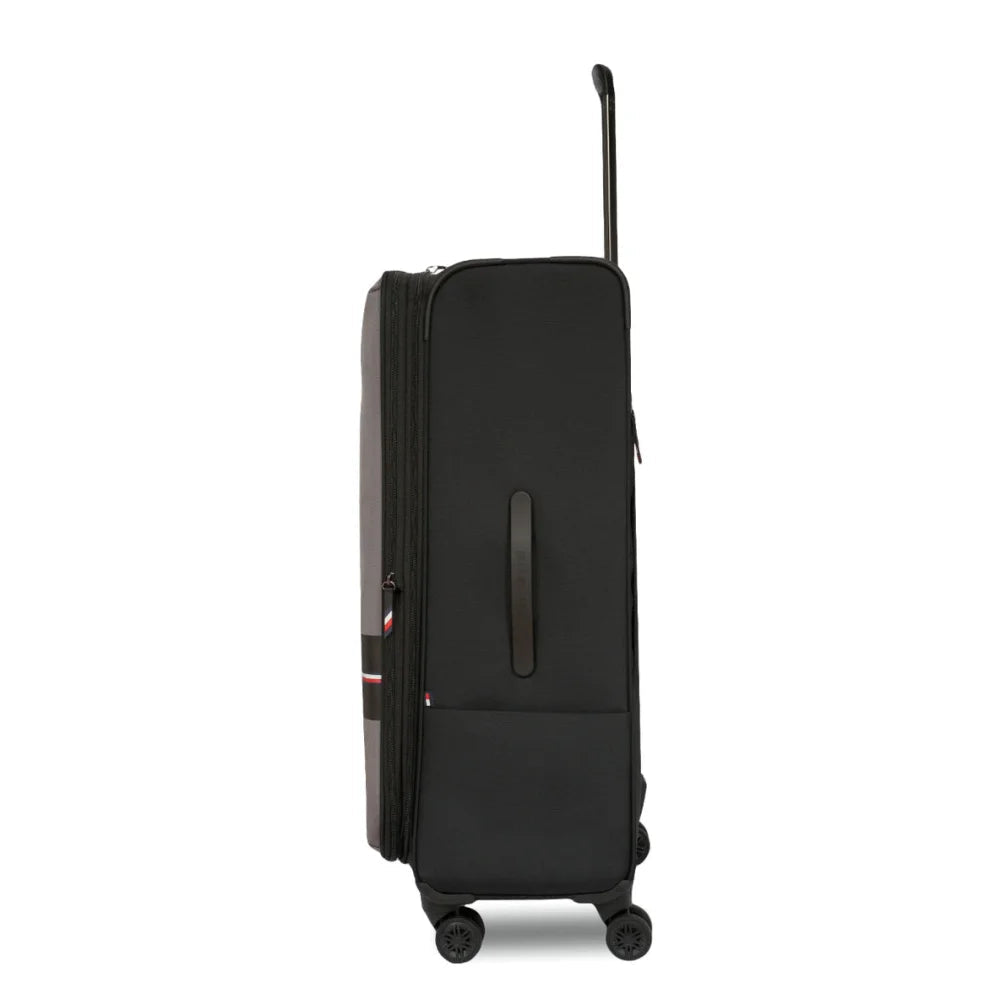 Tommy hilfiger lewiston luggage